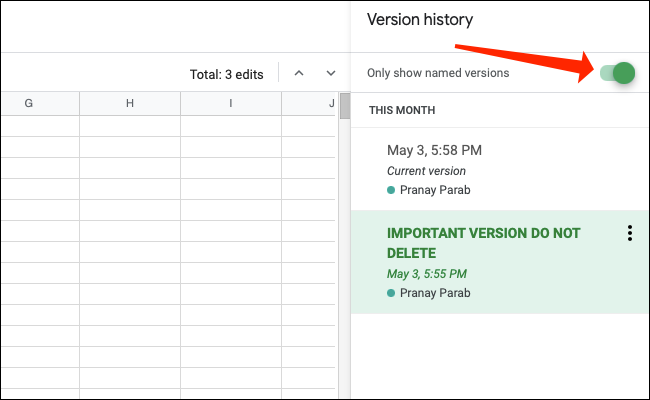 Ative "Mostrar versões nomeadas" para ocultar todas as versões apenas com carimbos de data / hora para nomes no Planilhas Google.