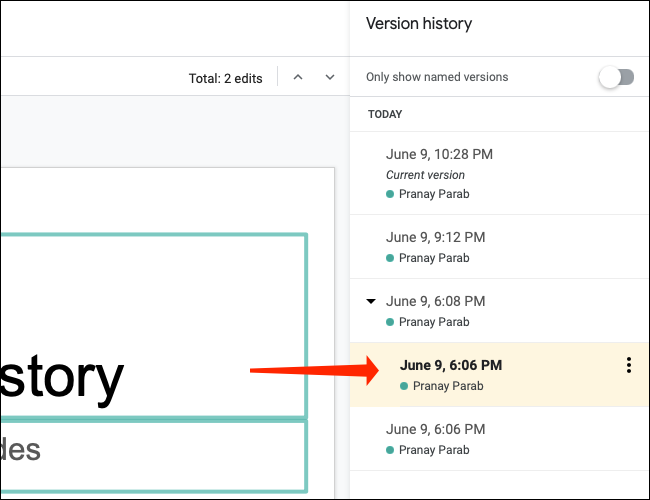 Selecione uma versão antiga de sua apresentação do Google Slides.