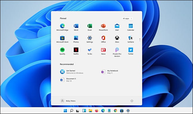 O menu Iniciar do Windows 11 vem centralizado por padrão.