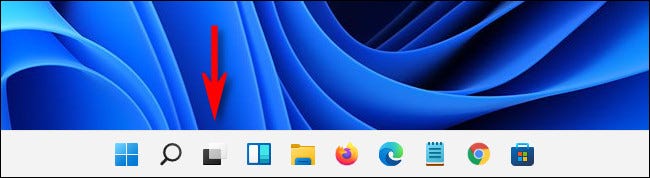 Na barra de tarefas do Windows 11, clique no botão Visualização de Tarefas.