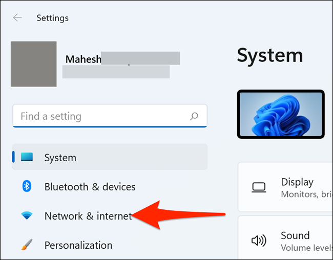 Clique em "Rede e Internet" em Configurações no Windows 11.