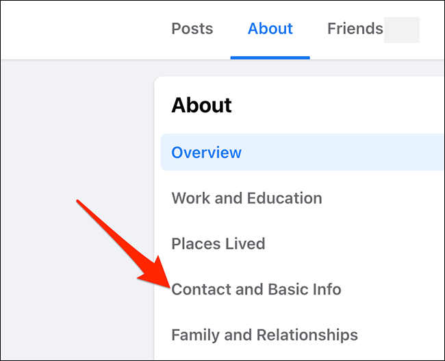 Selecione "Contato e informações básicas" na guia "Sobre" do perfil do Facebook.