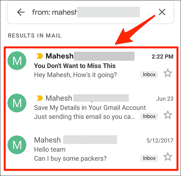 Emails classificados por remetente no aplicativo Gmail.