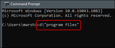 Mude para o diretório "Arquivos de programas" no prompt de comando.