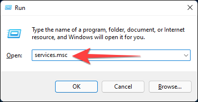 Digite "services.msc" e pressione Enter para abrir o painel de serviços do Windows.
