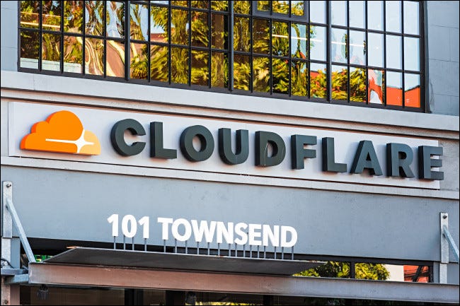 Frente do escritório da Cloudflare.