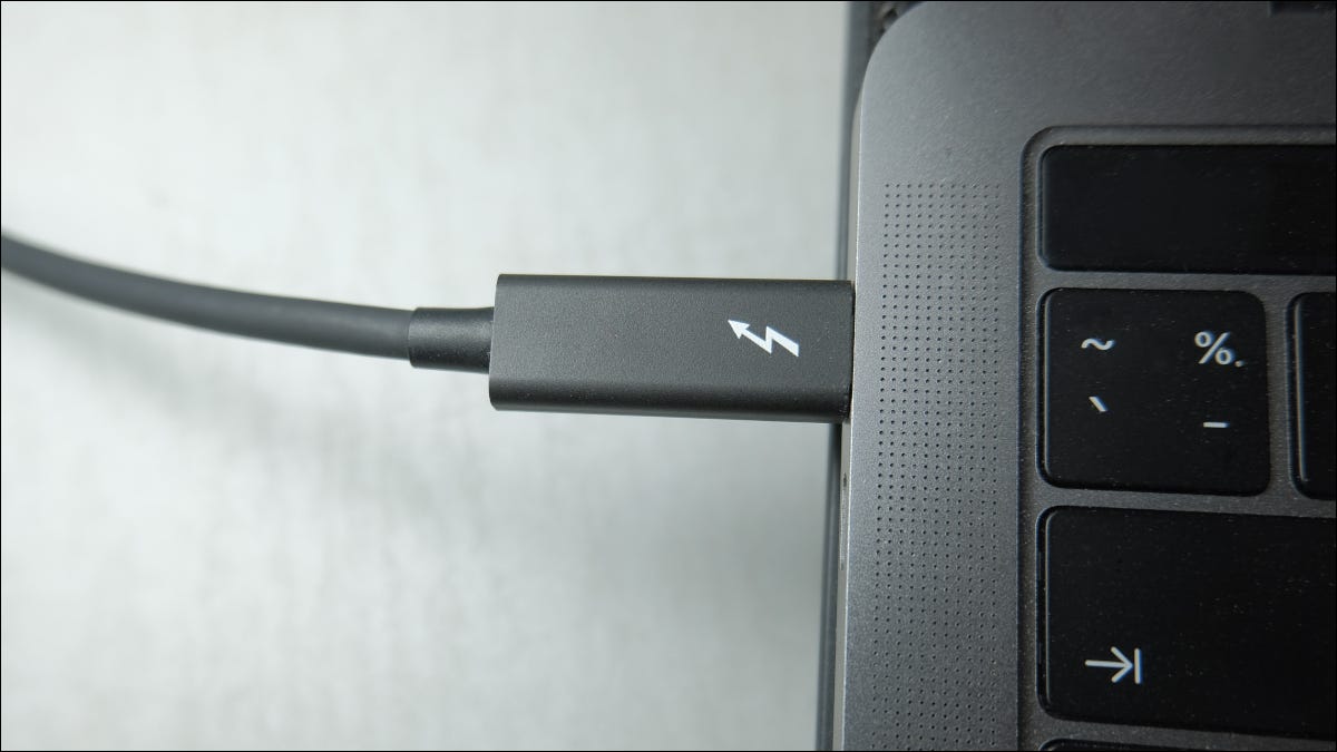 Fonte de alimentação de conexão da porta Thunderbolt 3 USB-C