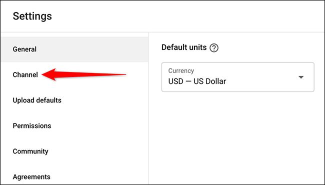 Selecione "Canal" na janela "Configurações" no site do YouTube Studio.