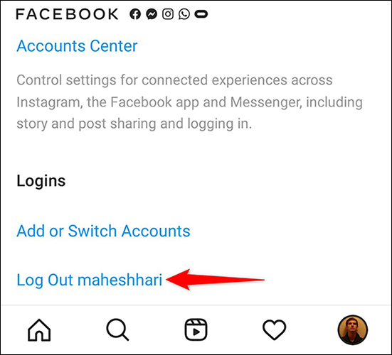 Toque em "Sair" na tela "Configurações" do aplicativo Instagram.