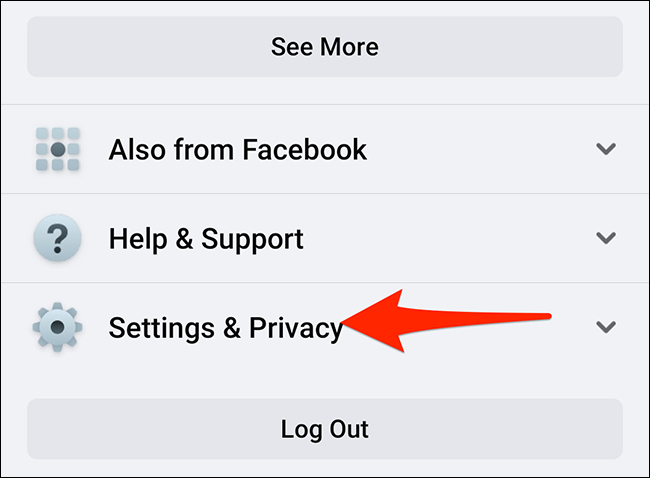 Selecione "Configurações e privacidade" no "Menu" do aplicativo do Facebook.