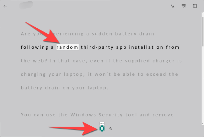 A interface destaca a palavra falada e há um botão Reproduzir ou Pausar na parte inferior.