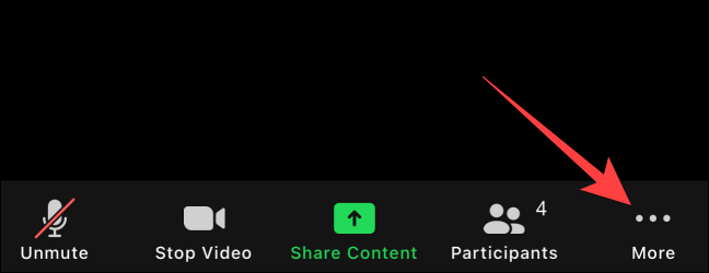 Toque no botão reticências (menu de três pontos) para abrir as opções no aplicativo móvel Zoom.