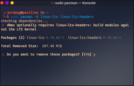Use pacman para desinstalar kernels no Arch Linux