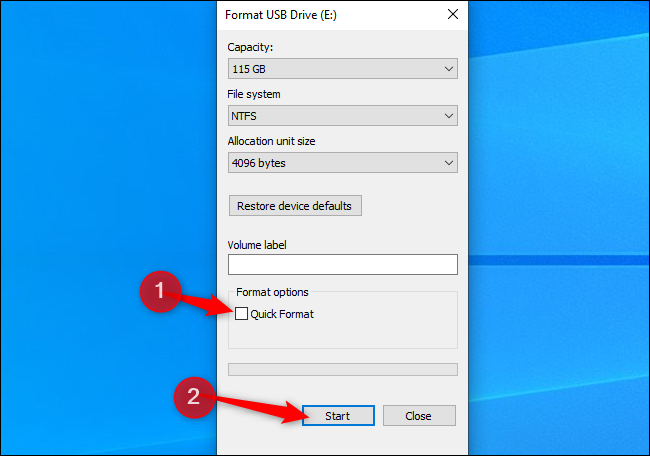 Desmarque “Quick Format” e clique em “Iniciar”.