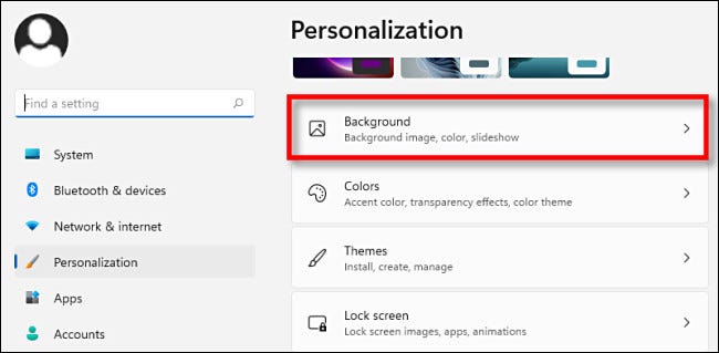 Nas configurações de personalização do Windows 11, clique em "Plano de fundo".