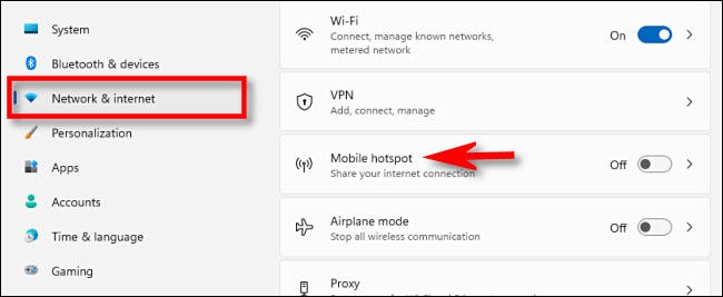 Em Configurações, clique em "Rede e Internet" e selecione "Mobile Hotspot".