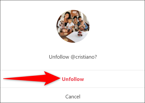 Selecione "Parar de seguir" no prompt "Parar de seguir" no site Instagram.