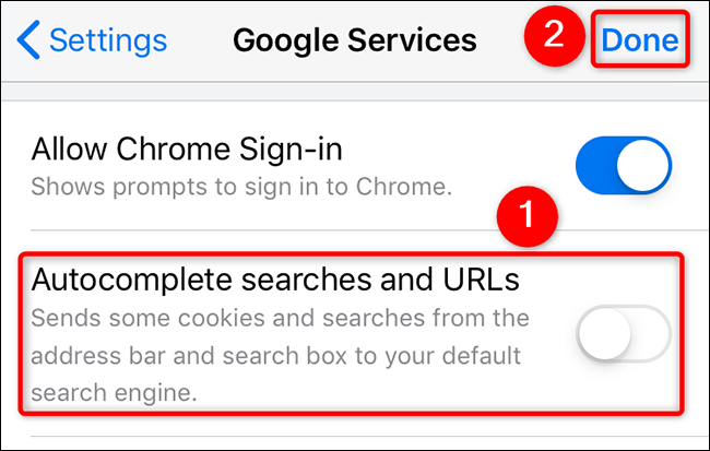 Desative "Pesquisas e URLs de preenchimento automático" na página "Serviços do Google" no Chrome no iPhone.