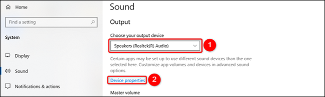 Selecione os alto-falantes no menu suspenso "Escolha seu dispositivo de saída" e clique em "Propriedades do dispositivo" em Configurações no Windows 10.