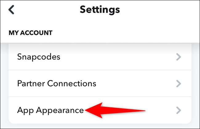 Toque em "Aparência do aplicativo" na página "Configurações" no Snapchat.