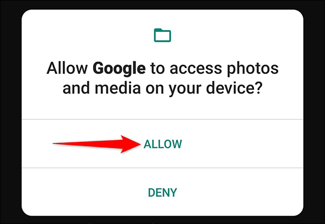 Toque em "Permitir" no prompt de acesso do Google Lens.