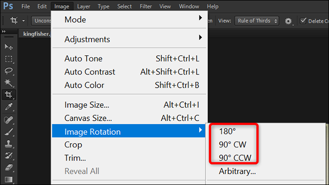 Selecione uma opção de rotação de imagem predefinida no Photoshop.