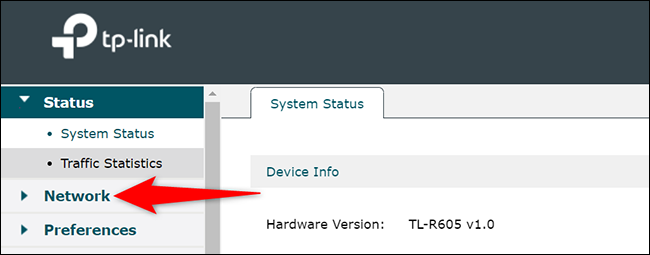 Selecione "Rede" na barra lateral esquerda da página de configurações do roteador.