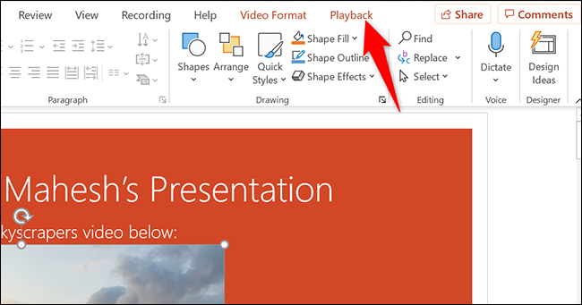 Clique em “Reprodução” na parte superior do PowerPoint.