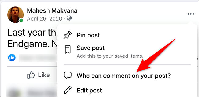 Selecione "Quem pode comentar sobre sua postagem" no menu de três pontos para uma postagem no Facebook.