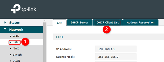 Clique em "LAN" e depois em "Lista de clientes DHCP" na página de configurações do roteador.