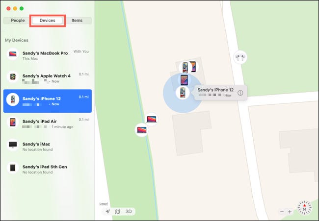 Selecione o dispositivo em Find My no Mac
