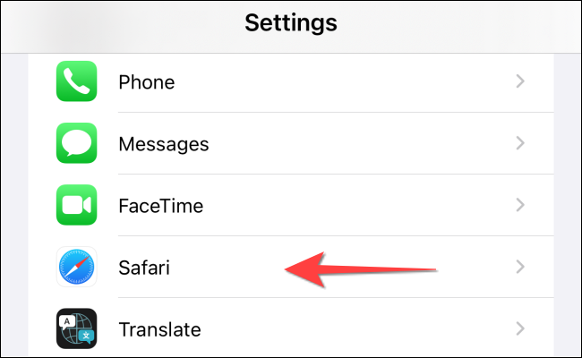 Selecione "Safari" depois de abrir o aplicativo "Configurações" no seu iPhone ou iPad.