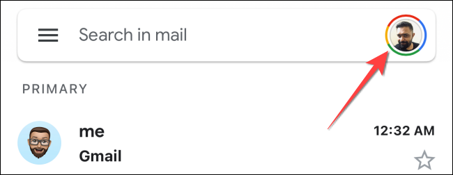 Toque em sua foto de perfil do Gmail no canto superior direito.