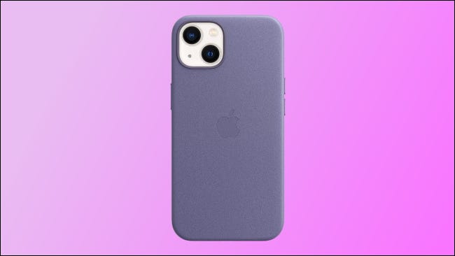 Capa de couro Apple em fundo rosa