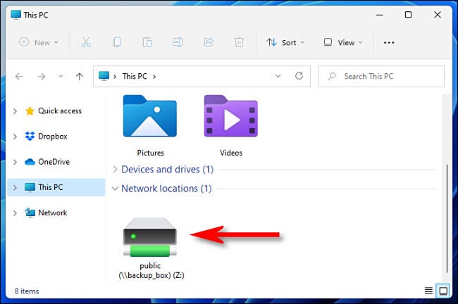 Um exemplo de uma unidade de rede mapeada no File Explorer no Windows 11.