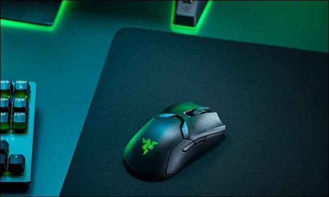 Razer Viper Ultimate no mousepad