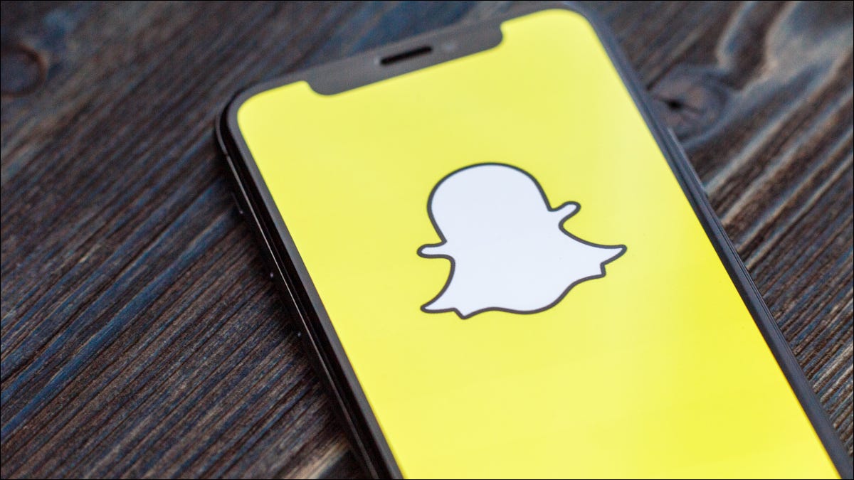 Tela de boas-vindas do Snapchat em um iPhone X