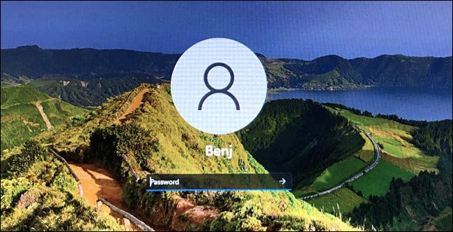 Um exemplo de tela de logon do Windows 11.