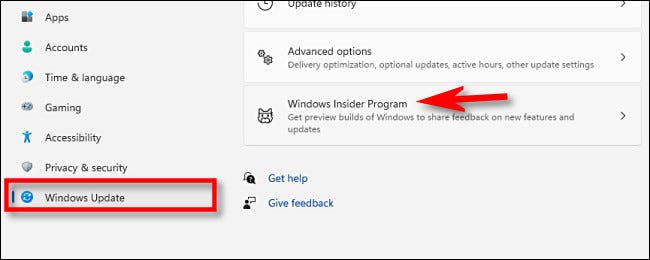 Em Configurações do Windows, clique em “Windows Update” e selecione “Programa Windows Insider”.