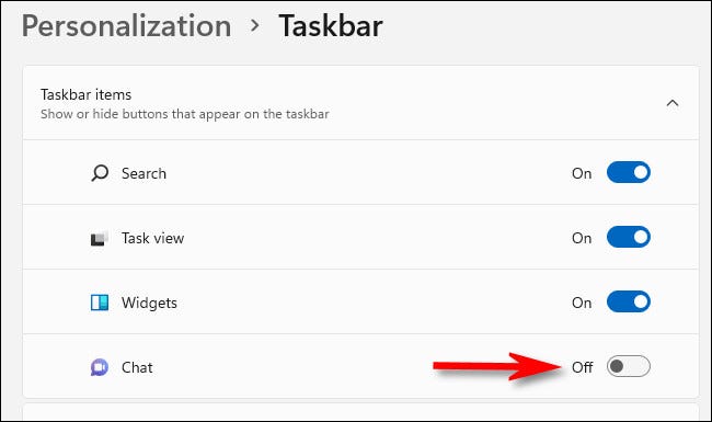 Em Personalização> Barra de tarefas, mude "Bate-papo" para "Desligado".
