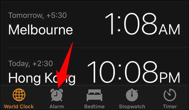 Toque em "Alarme" no app Relógio.