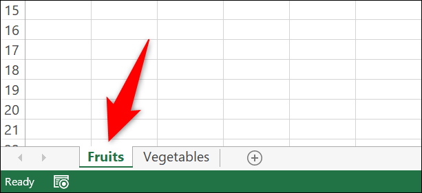 Selecione uma planilha no Excel.