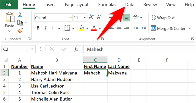 Clique na guia "Dados" na faixa de opções do Excel.