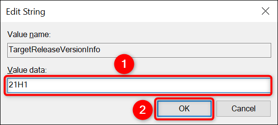 Edite o valor da entrada "TargetReleaseVersionInfo".