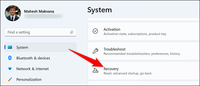 Clique em “Recuperação” na página “Sistema” em Configurações no Windows 11.