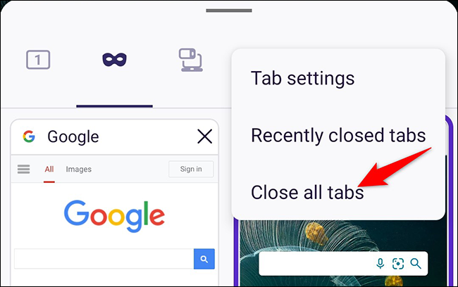 Selecione "Fechar todas as guias" no menu de três pontos.