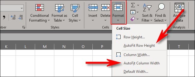 Na faixa inicial, selecione "Formatar" e, em seguida, escolha "Ajustar automaticamente a altura da linha" ou "Ajustar automaticamente a largura da coluna".