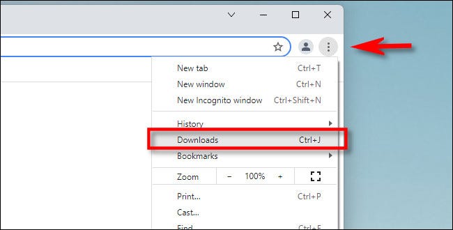 No menu do Chrome, clique em "Downloads".