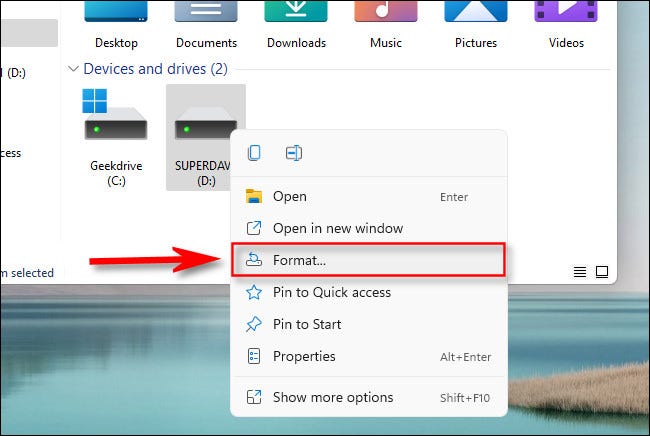 No Windwos 11, clique com o botão direito na unidade que deseja formatar e selecione “Formatar”.