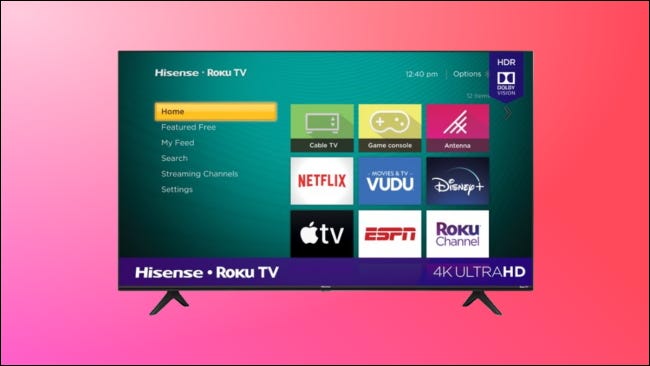 Hisense 43R6E3 em fundo rosa